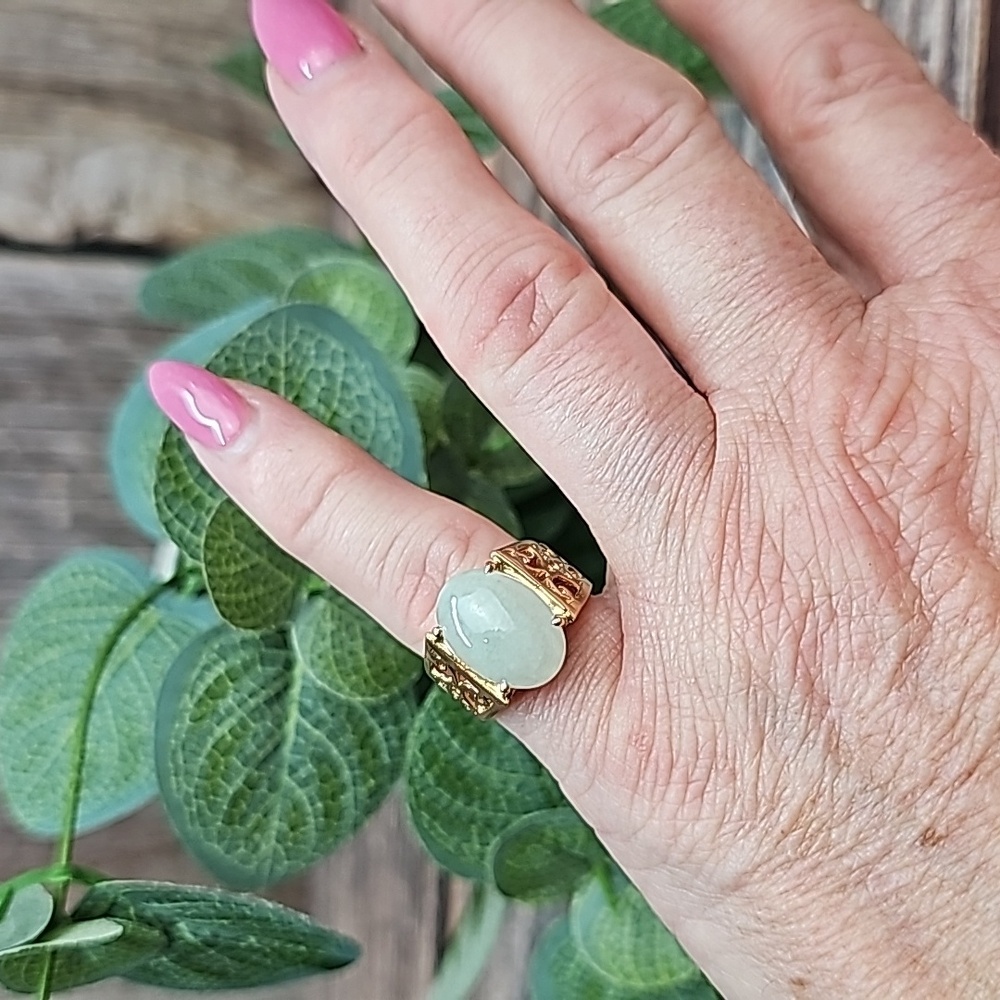 BEAUTIFUL OVAL JADE CUSTOM 14KT YELLOW GOLD FILIGREE RING - Picture 11 of 13
